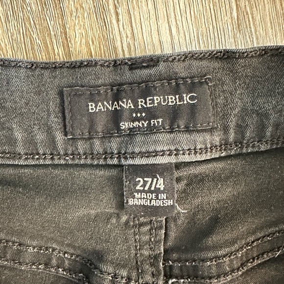 Banana Republic Skinny Fit Jeans - Picture 2 of 6